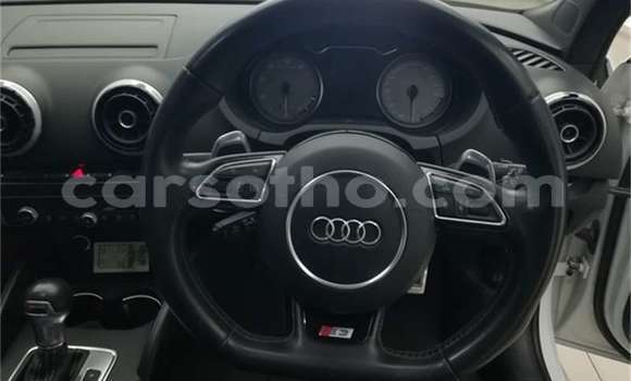 Sayi Na hannu Audi A3 White Mota in Maseru a Maseru Sayi Na hannu Audi A3 White Mota in Maseru a Maseru
