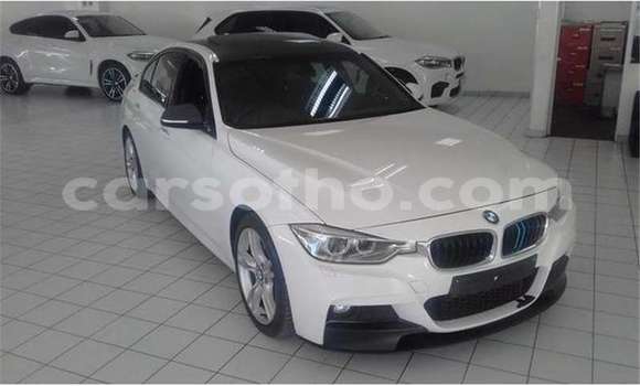 Acheter Occasion Voiture BMW 1–Series Blanc à Maseru, Maseru Acheter Occasion Voiture BMW 1–Series Blanc à Maseru, Maseru