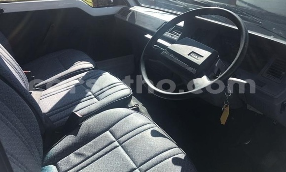 Acheter Occasion Voiture Toyota Siyaya Rouge à Maseru, Maseru Acheter Occasion Voiture Toyota Siyaya Rouge à Maseru, Maseru