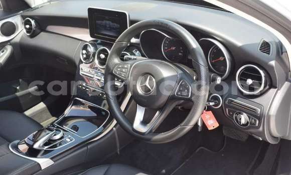Buy Used Mercedes-Benz C-klasse Silver Car in Maseru in Maseru Buy Used Mercedes-Benz C-klasse Silver Car in Maseru in Maseru
