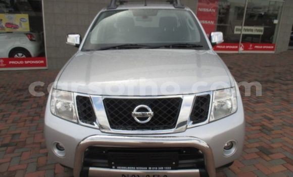 اشتري مستعمل Nissan Navara Silver سيارة في Maseru في Maseru اشتري مستعمل Nissan Navara Silver سيارة في Maseru في Maseru