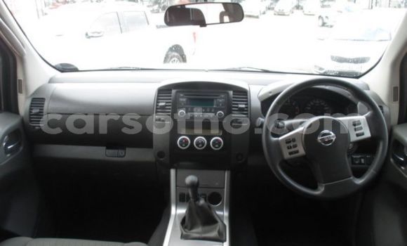 اشتري مستعمل Nissan Navara Silver سيارة في Maseru في Maseru اشتري مستعمل Nissan Navara Silver سيارة في Maseru في Maseru