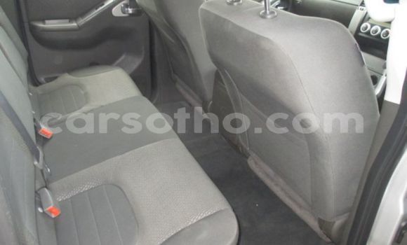 اشتري مستعمل Nissan Navara Silver سيارة في Maseru في Maseru اشتري مستعمل Nissan Navara Silver سيارة في Maseru في Maseru