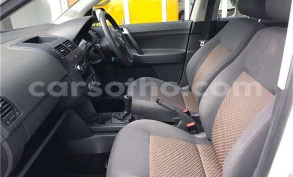 اشتري مستعمل Volkswagen Polo White سيارة في Maseru في Maseru اشتري مستعمل Volkswagen Polo White سيارة في Maseru في Maseru