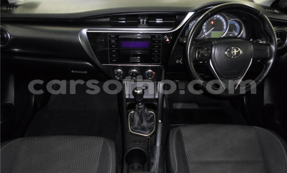 Acheter Occasion Voiture Toyota Auris Blanc à Maputsoa, Leribe Acheter Occasion Voiture Toyota Auris Blanc à Maputsoa, Leribe