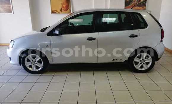 Acheter Occasion Voiture Volkswagen Polo Gris à Maputsoe, Leribe Acheter Occasion Voiture Volkswagen Polo Gris à Maputsoe, Leribe