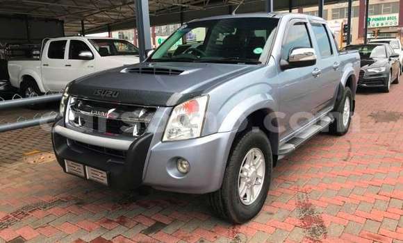 Buy Used Isuzu KB Silver Car in Maputsoe in Leribe Buy Used Isuzu KB Silver Car in Maputsoe in Leribe