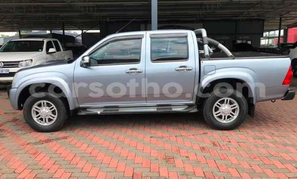 Buy Used Isuzu KB Silver Car in Maputsoe in Leribe Buy Used Isuzu KB Silver Car in Maputsoe in Leribe