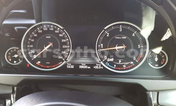 Sayi Na hannu BMW X5 White Mota in Maputsoe a Leribe Sayi Na hannu BMW X5 White Mota in Maputsoe a Leribe