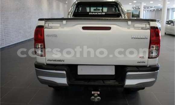 Acheter Occasion Voiture Toyota Hilux Blanc à Maputsoa, Leribe Acheter Occasion Voiture Toyota Hilux Blanc à Maputsoa, Leribe