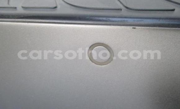 Buy Used Hyundai H1 White Car in Maseru in Maseru Buy Used Hyundai H1 White Car in Maseru in Maseru