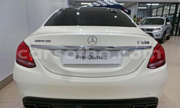 اشتري مستعمل Mercedes-Benz C-klasse AMG White سيارة في Maseru في Maseru اشتري مستعمل Mercedes-Benz C-klasse AMG White سيارة في Maseru في Maseru