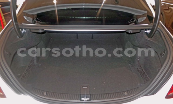 اشتري مستعمل Mercedes-Benz C-klasse AMG White سيارة في Maseru في Maseru اشتري مستعمل Mercedes-Benz C-klasse AMG White سيارة في Maseru في Maseru