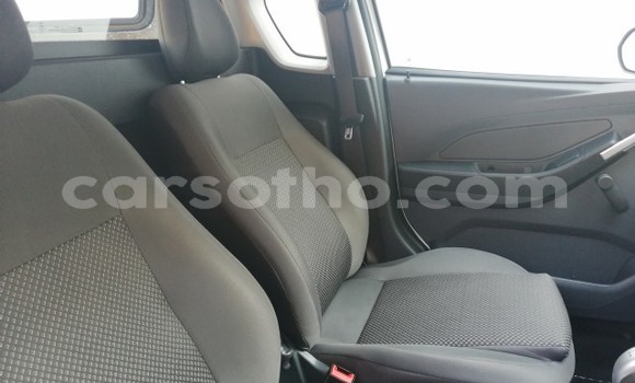 اشتري مستعمل Chevrolet Van White سيارة في Maseru في Maseru اشتري مستعمل Chevrolet Van White سيارة في Maseru في Maseru