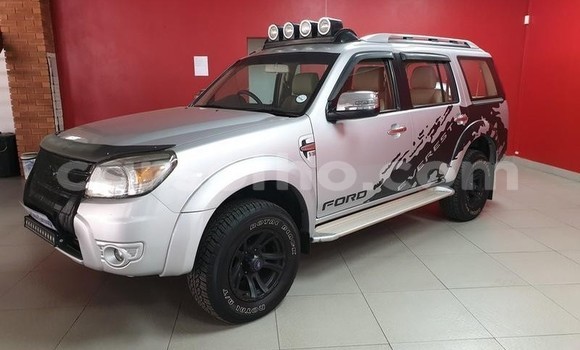 اشتري مستعمل Ford Everest Silver سيارة في Maseru في Maseru اشتري مستعمل Ford Everest Silver سيارة في Maseru في Maseru
