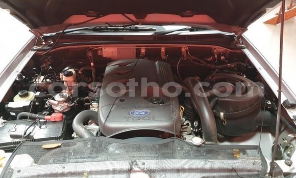اشتري مستعمل Ford Everest Silver سيارة في Maseru في Maseru اشتري مستعمل Ford Everest Silver سيارة في Maseru في Maseru