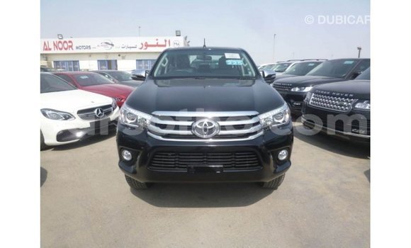 Sayi Imported Toyota Hilux Black Mota in Import - Dubai a Maseru Sayi Imported Toyota Hilux Black Mota in Import - Dubai a Maseru
