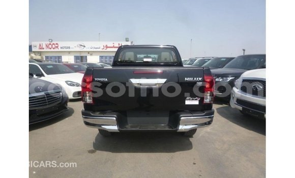 اشتري Imported Toyota Hilux Black سيارة في Import - Dubai في Maseru اشتري Imported Toyota Hilux Black سيارة في Import - Dubai في Maseru