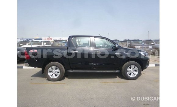 اشتري Imported Toyota Hilux Black سيارة في Import - Dubai في Maseru اشتري Imported Toyota Hilux Black سيارة في Import - Dubai في Maseru