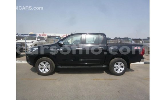 اشتري Imported Toyota Hilux Black سيارة في Import - Dubai في Maseru اشتري Imported Toyota Hilux Black سيارة في Import - Dubai في Maseru