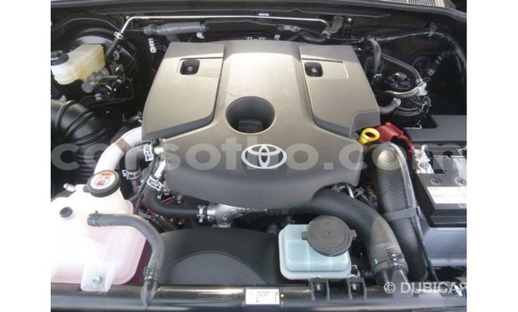 اشتري Imported Toyota Hilux Black سيارة في Import - Dubai في Maseru اشتري Imported Toyota Hilux Black سيارة في Import - Dubai في Maseru