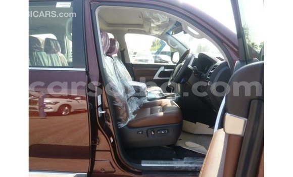 Sayi Imported Toyota Land Cruiser Red Mota in Import - Dubai a Maseru Sayi Imported Toyota Land Cruiser Red Mota in Import - Dubai a Maseru