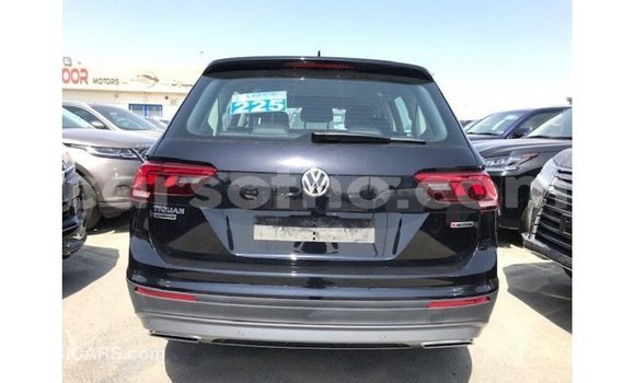 Acheter Import Voiture Volkswagen Tiguan Noir à Import - Dubai, Maseru Acheter Import Voiture Volkswagen Tiguan Noir à Import - Dubai, Maseru