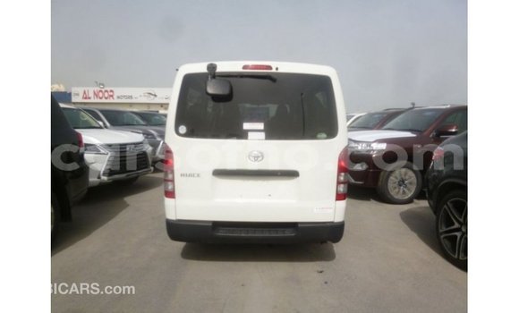 Buy Import Toyota Hiace White Car in Import - Dubai in Maseru Buy Import Toyota Hiace White Car in Import - Dubai in Maseru