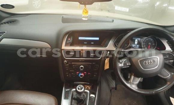 اشتري مستعمل Audi A4 Black سيارة في Hlotse في Leribe اشتري مستعمل Audi A4 Black سيارة في Hlotse في Leribe