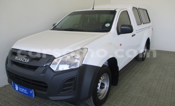 اشتري مستعمل Isuzu KB White سيارة في Mohale's Hoek في Mohale's Hoek اشتري مستعمل Isuzu KB White سيارة في Mohale's Hoek في Mohale's Hoek