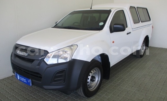اشتري مستعمل Isuzu KB White سيارة في Mohale's Hoek في Mohale's Hoek اشتري مستعمل Isuzu KB White سيارة في Mohale's Hoek في Mohale's Hoek