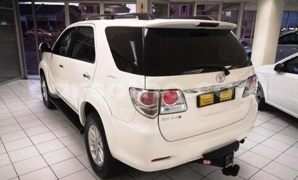 اشتري مستعمل Toyota Fortuner White سيارة في Mafeteng في Mafeteng اشتري مستعمل Toyota Fortuner White سيارة في Mafeteng في Mafeteng