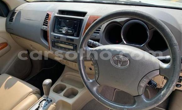اشتري مستعمل Toyota Fortuner Silver سيارة في Maputsoa في Leribe اشتري مستعمل Toyota Fortuner Silver سيارة في Maputsoa في Leribe