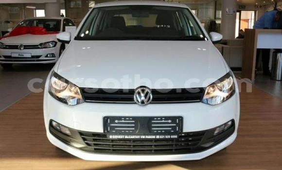 Acheter Occasion Voiture Volkswagen Polo Blanc à Maseru, Maseru Acheter Occasion Voiture Volkswagen Polo Blanc à Maseru, Maseru