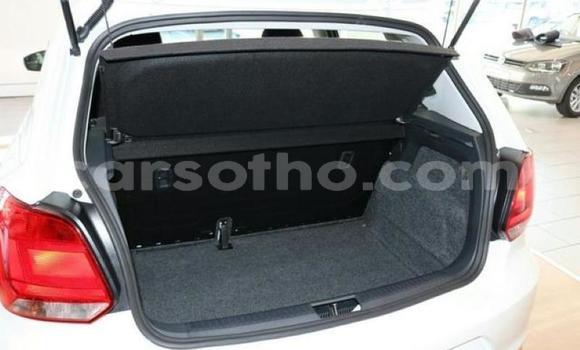 Acheter Occasion Voiture Volkswagen Polo Blanc à Maseru, Maseru Acheter Occasion Voiture Volkswagen Polo Blanc à Maseru, Maseru