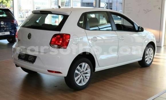 Acheter Occasion Voiture Volkswagen Polo Blanc à Maseru, Maseru Acheter Occasion Voiture Volkswagen Polo Blanc à Maseru, Maseru