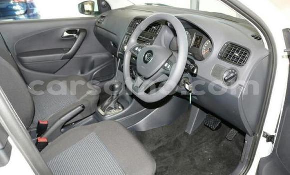 Acheter Occasion Voiture Volkswagen Polo Blanc à Maseru, Maseru Acheter Occasion Voiture Volkswagen Polo Blanc à Maseru, Maseru