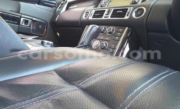 Acheter Occasion Voiture Land Rover Range Rover Vogue Blanc à Maseru, Maseru Acheter Occasion Voiture Land Rover Range Rover Vogue Blanc à Maseru, Maseru