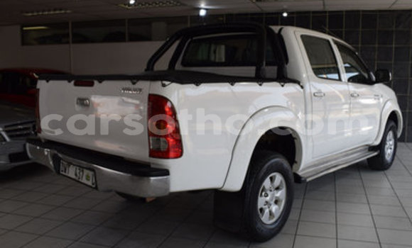 اشتري مستعمل Toyota Hilux White سيارة في Butha–Buthe في Thaba-Tseka اشتري مستعمل Toyota Hilux White سيارة في Butha–Buthe في Thaba-Tseka