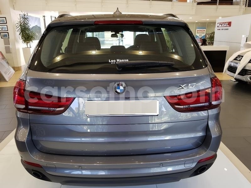 Big with watermark 2017 bmw x5 xdrive30d5