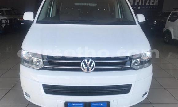 Acheter Occasion Voiture Volkswagen Transporter Blanc à Maseru, Maseru Acheter Occasion Voiture Volkswagen Transporter Blanc à Maseru, Maseru