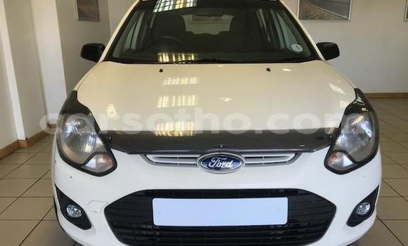 Acheter Occasion Voiture Ford Fiesta Blanc à Maseru, Maseru Acheter Occasion Voiture Ford Fiesta Blanc à Maseru, Maseru