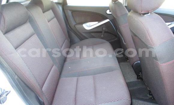 Acheter Occasion Voiture Ford Fiesta Blanc à Maseru, Maseru Acheter Occasion Voiture Ford Fiesta Blanc à Maseru, Maseru
