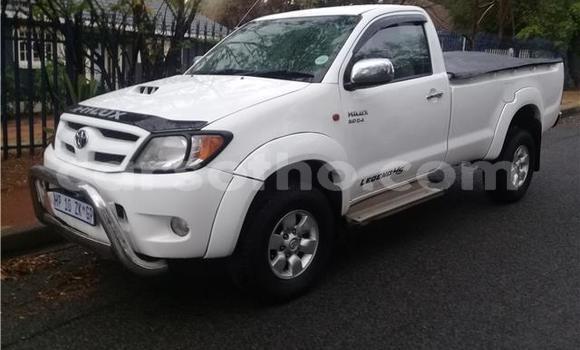 Acheter Occasion Voiture Toyota Hilux Blanc à Maseru, Maseru Acheter Occasion Voiture Toyota Hilux Blanc à Maseru, Maseru