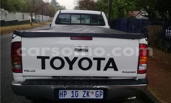 Acheter Occasion Voiture Toyota Hilux Blanc à Maseru, Maseru Acheter Occasion Voiture Toyota Hilux Blanc à Maseru, Maseru