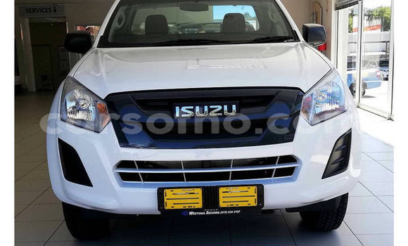 Sayi Na hannu Isuzu KB White Mota in Hlotse a Leribe Sayi Na hannu Isuzu KB White Mota in Hlotse a Leribe