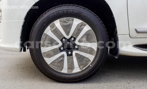 اشتري Imported Toyota Land Cruiser Black سيارة في Import - Dubai في Maseru اشتري Imported Toyota Land Cruiser Black سيارة في Import - Dubai في Maseru