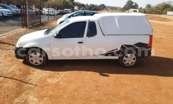 Acheter Occasion Voiture Nissan NP 300 Blanc à Maputsoa, Leribe Acheter Occasion Voiture Nissan NP 300 Blanc à Maputsoa, Leribe