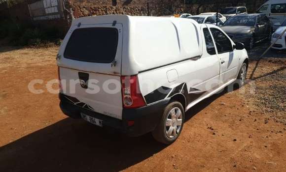 Acheter Occasion Voiture Nissan NP 300 Blanc à Maputsoa, Leribe Acheter Occasion Voiture Nissan NP 300 Blanc à Maputsoa, Leribe