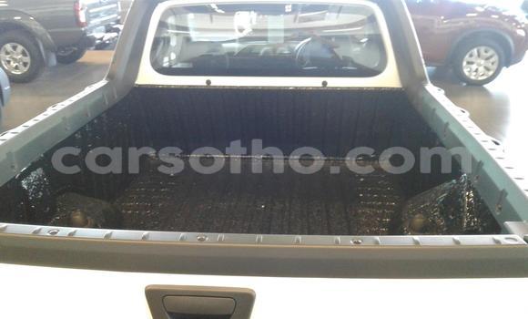 Acheter Occasion Voiture Nissan NP 300 Blanc à Maputsoa, Leribe Acheter Occasion Voiture Nissan NP 300 Blanc à Maputsoa, Leribe